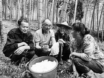 科技特派员:为乡村振兴注入人才“活水” 科技特派员:为乡村振兴注入人才“活水”