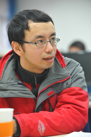 让电动汽车充电更智能——周颖杰博士课题论文预印本公布,引起学界和媒体广泛关注-四川大学新闻网